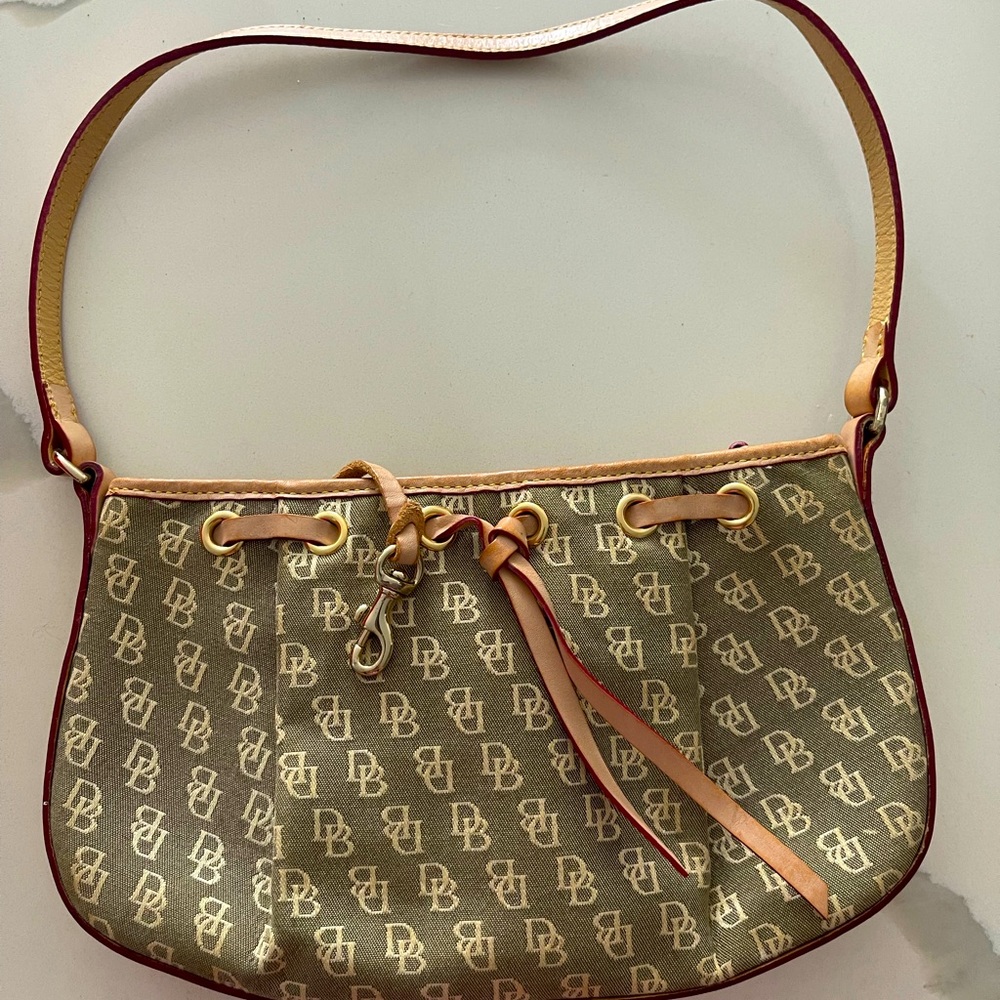 Dooney and Bourke Handbag